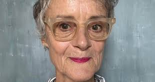 Janice Everett's Instagram, Twitter & Facebook