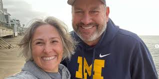 Ricki Lake Marries Ross Burningham In New Year's Beachside Wedding!