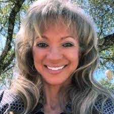 Misty Burdick's Instagram, Twitter & Facebook