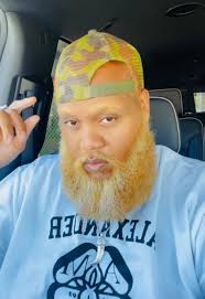 Coach Navada (@yourhighness78)