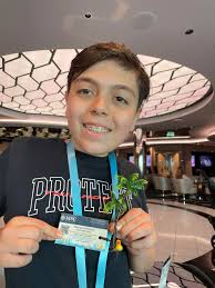 My husband found a duck! Thanks to the Lupiens! ♥️