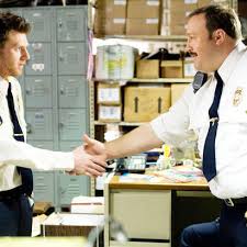Mall cop has some laughs, but its plot is flimsy and lacking in any sustained comic momentum. Paul Blart Mall Cop Paul Mare PoliÈ›ist La Mall 2009 Film Cinemagia Ro