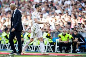 Last updated may 02, 2020. Gareth Bale Risks Upsetting Real Hierarchy As He Dances With Wales Golf Madrid Banner Daily Mail Online