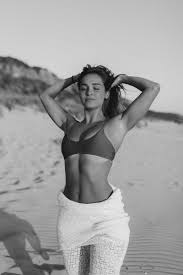 Lara ferreira‏ @lara_ferreira_8 28 дек. Angie Costa Angeladscosta Twitter