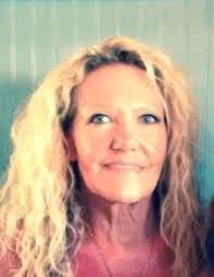 Shannon Helton's Instagram, Twitter & Facebook