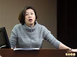 Born 12 february 1974) is a taiwanese physician and politician. æž—éœå„€æŽ¥æ°'é€²é»¨åœ‹éš›éƒ¨ä¸»ä»» ç¾Žæ´²å°ç£æ—¥å ±