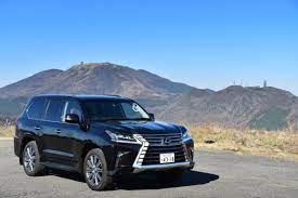 レクサス ｌｘ ｌｘ５７０ブラックシークエンス 特別仕様車 ｔｒｄグリル＆フロントスポイラー モデリスタリヤスタイリングキット リヤエンターテイメント 純正２１インチａｗ おくだけ充電 パノラミックビューモニター セミアニリン本革シート ãƒ¬ã‚¯ã‚µã‚¹lx570 4wd 8at è©¦ä¹—è¨˜ ãŸã ã‚ˆã† é™¸ã®çŽ‹è€… ã®å¨å…‰ Webcg
