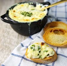 Baked Ricotta Cheese Dip With Garlic Thyme And Lemon Tastefulventure Recipe Baked Ricotta Recipes Using Ricotta Cheese Cheese Dip