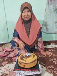 Sebuah hari dimana ideologi mampu menyatukan keanekaragaman bangsa menjadi satu dan saling bersatu dalam satu kesatuan. Selamat Hari Lahir Mak