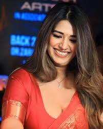 Rasha Kirmani (@rasha_kirmani) • Instagram photos and videos