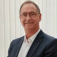 70+ profils pour “Raymond”