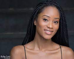 Real And Distinctive Headshots To Show The Intensity Of Your Personality With Gorgeous Pepper Headshot Photography Headshots Women Beauty Headshots