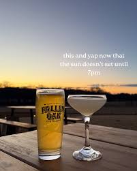 Elliot! Tyler! Diane! Heck yeah! That was fun.🍻🥃 It's not every day that  you get to spend the morning in the studio with this crew. Thanks  @eitmonline for having us live on