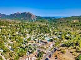 Les prix s'ajustent automatiquement en fonction de l'offre et de la. Esterel Caravaning Offnet Seine Tore Am 2 Juni