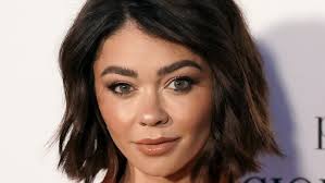 Sarah Hyland Debuts Bob & Bangs: 'I Wanted A Change'