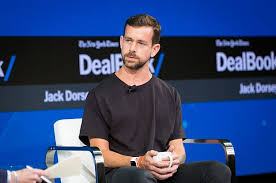 11 Things Twitter S Ceo Told Us About Sean Hannity Deleting Tweets And Whether There S A Line Trump Can Cross Https Cstu Io 9dff Twitter S Twitter Infowars