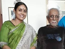 They share a great bond and seema has reportedly being a great support system to saranya through her difficult cancer battle. Saranya Ponvannan S Father And Veteran Malayalam Director Ab Raj Passes Away Tamil Movie News Times Of India