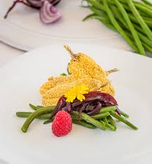 Sono semplici da fare e potete gustarle su un buon crostino di pane, oppure abbinarle a moltissimi piatti. Fritto Di Alici Fagiolini E Cipolla Rossa Caramellata Ai Lamponi Miss Freschezza