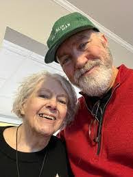 Julia Whitehurst's Instagram, Twitter & Facebook