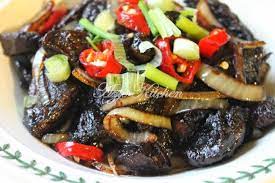 Rumpaka daging dikenali dalam masakan sebagai produk universal. Daging Rusa Goreng Yang Sangat Sedap Azie Kitchen