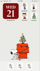 Ios 14 Christmas Home Screen In 2020 Wallpaper Iphone Christmas Holiday Iphone Wallpaper Iphone Wallpaper App