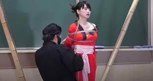 日京都大學辦「緊縛術」哲學講座，現場真人試範逆海老吊縛💝 | 4Gamers