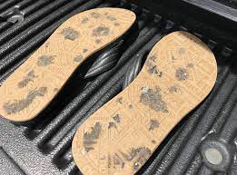 The Miracle Way To Clean Beach Tar Off Shoes Cooking Spray Survivesummer Com