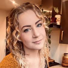 I am delighted to share this Sunday's feature of our Cotswolds home in  @theststyle 🏠 Words by Katrina Burroughs