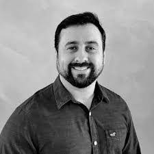 Alan Martins's Instagram, Twitter & Facebook