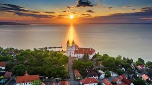 See more of kijárási korlátozások on facebook. Gyorsan Helyrerazodhat A Belfoldi Turizmus A Korlatozasok Vegevel Balaton Hu