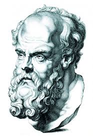Ce qui est propre à platon, c'est d'une part sa volonté de montrer mathématiquement pourquoi il n'y a que quatre éléments et, d'autre part, le rapprochement qu'il établit entre les quatre éléments et quatre polyèdres réguliers : Essais Visages De Socrate Le Devoir