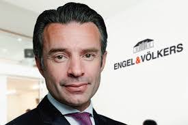 David Scheffler's Instagram, Twitter & Facebook