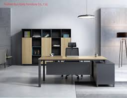 There are also desks with glass tops, wooden tops and even aluminum tops. China Modern Contemporary Office Desk Demountable Wood Office Furniture Sz Odr416 Photos Pictures Made In China Com