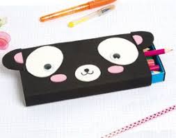 Activite Bricolage Une Trousse Kawai A Faire Avec Les Enfants Kawaii Bricolage Diy Retour A L Ecole Activite
