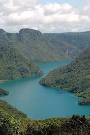 En Septiembre Cuentale Al Mundo Por Que Amas A Guatemala Fotografia De Montana Viajes En Mexico Guatemala Paisajes