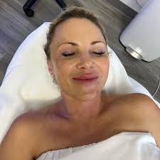 Colby Parker (@colby.knows.skin) • Instagram photos and videos