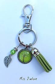 Bijoux De Sac Porte Cles Cabochon Arbre De Vie Pompon En Suedine Vert Perle En Verre Verte Breloque Feuille Idee Cadeau Fete Des Bijoux De Sac Porte Cle Bijoux