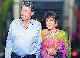 Deepika padukone as romi dev is a happy wife in this new still from '83 with ranveer singh. Deepika Padukone Is Still Not Kapil Dev S Wife