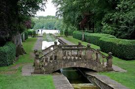 The Peto Water Garden Country Cottage Garden Cottage Garden Garden