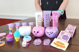 Vendees synonyms, vendees pronunciation, vendees translation, english dictionary definition of vendees. Diy Surprise Beauty Products Kits For Kids Create Play Travel