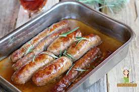 A cottura spegnete e fate intiepidire. Salsiccia Al Vino Bianco E Rosmarino Ricetta Semplicissima
