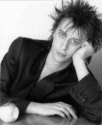 Well known for the highly political and emotional lyrics of vocalist rio reiser, they became a musical mouthpiece of new left movements, such as the squatting movement, during that time in germany and their hometown of west berlin in particular. Rio Reiser Wikipedia