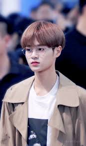 Tudo sobre… daehwi do ab6ix e wanna one! Lee Daehwi Ab6ix Age Height Hair Girlfriend Net Worth Kpop Wiki