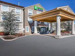 Days inn by wyndham apple valley pigeon forge/sevierville hotel. Hotels In Sevierville Suchen Die Besten 17 Hotels In Sevierville Tn Von Ihg