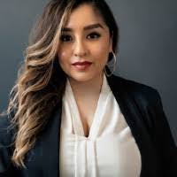 Araceli Avitia's Instagram, Twitter & Facebook