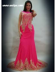 Le vêtement indou d'aujourd'hui relève ce défi et fera de votre mariage un moment unique. Robe De Soiree Longue Style Orientale 445baa