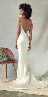 24 Excellent And Elegant Silk Wedding Dresses In 2020 Slip Wedding Dress Silk Wedding Dress Silk Wedding Dress Mermaid