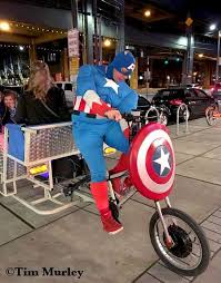 Captain America Bike Taxi In 2020 Captain America Bike Captain America Captain America Cosplay