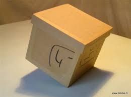 Placez votre boîte au centre de votre papier ou tissu. Boite En Carton A Couvercle Diy Fiche Creative