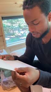 Megan Augustus (@meganaugustus)